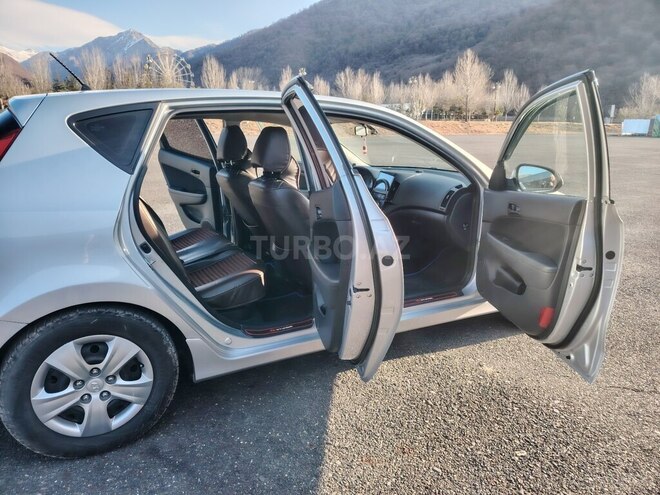 Hyundai i30 2011, 344,500 km - 1.6 l - Qəbələ