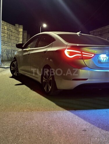 Hyundai Elantra 2015, 209,215 km - 2.0 л - Bakı