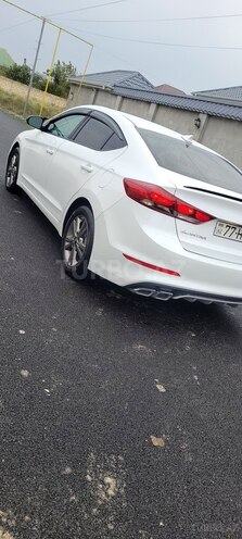 Hyundai Elantra 2017, 121,000 km - 2.0 l - Bakı