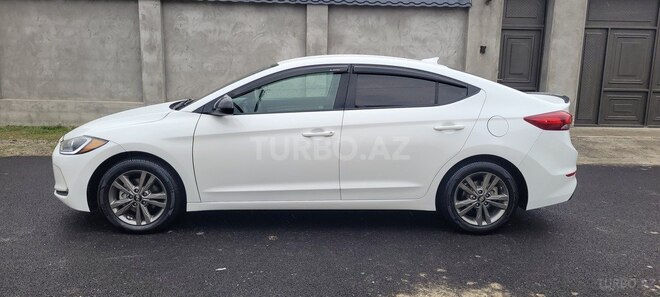 Hyundai Elantra 2017, 121,000 km - 2.0 l - Bakı