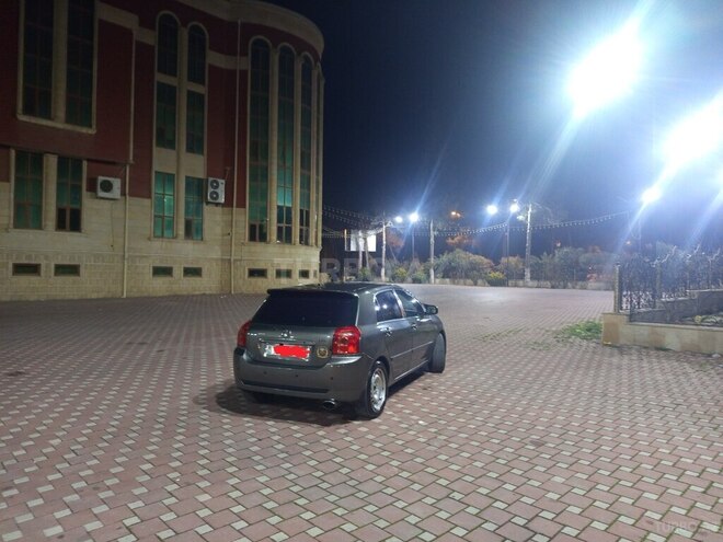 Toyota Corolla 2006, 350,000 km - 1.4 l - Şirvan