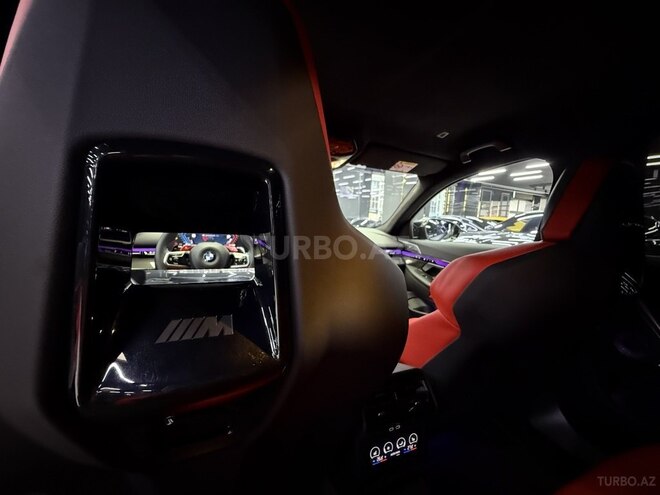 BMW M5-14