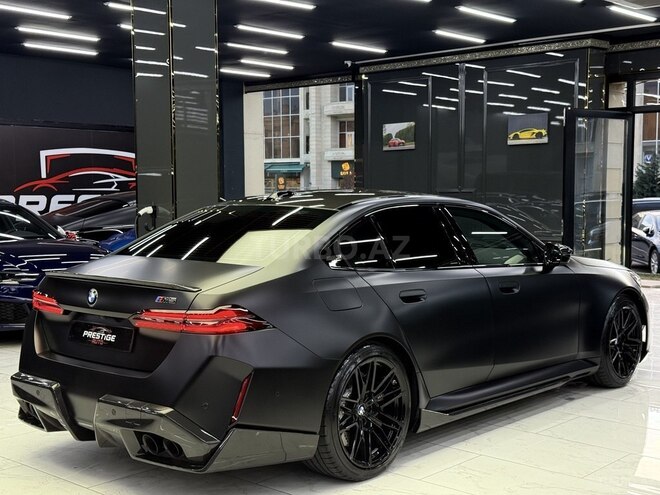 BMW M5-20