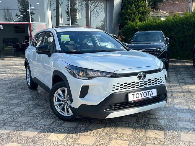Toyota Corolla Cross-2