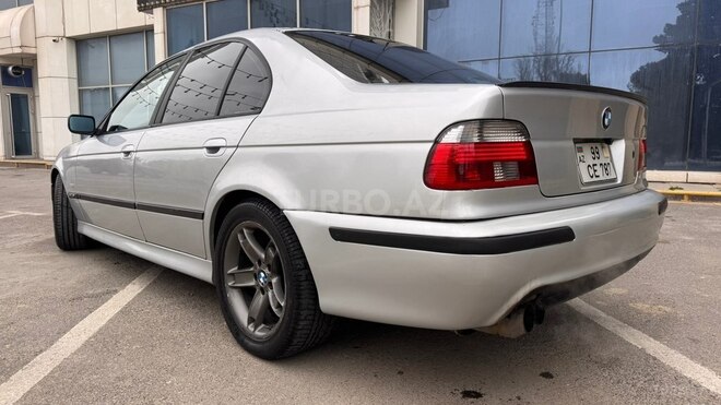 BMW 525 2001, 377,500 km - 2.5 l - Bakı