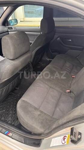 BMW 525 2001, 377,500 km - 2.5 l - Bakı