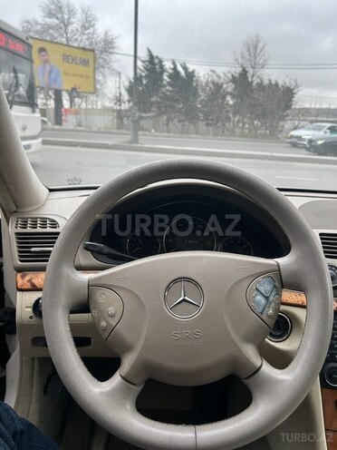 Mercedes E 350-8