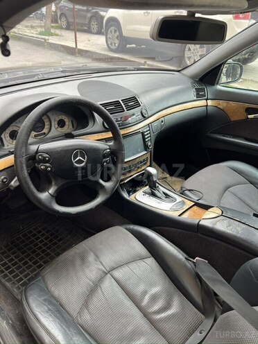 Mercedes E 350-5