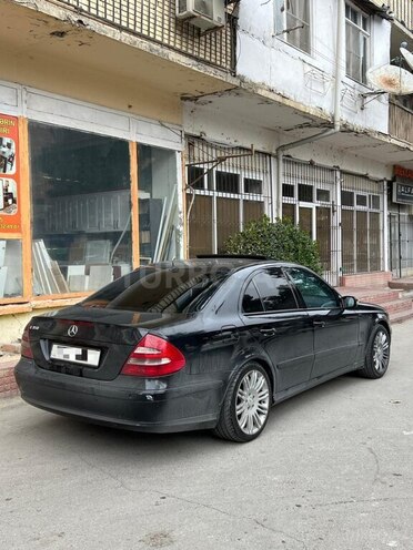 Mercedes E 350-7