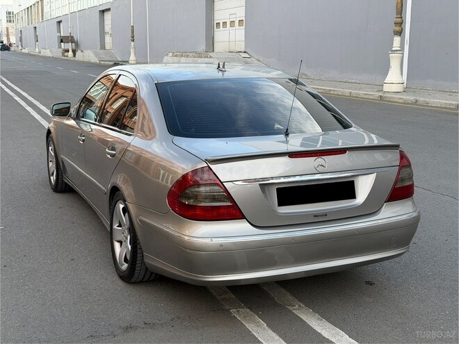 Mercedes E 220 2007, 280,000 km - 2.2 l - Gəncə