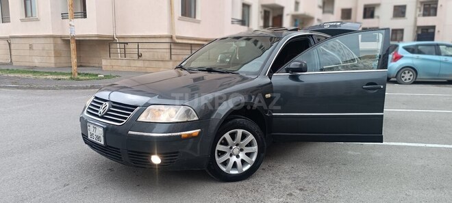 Volkswagen Passat 2001, 285,582 km - 1.8 l - Bakı