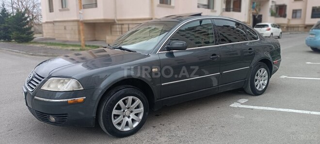 Volkswagen Passat 2001, 285,582 km - 1.8 l - Bakı