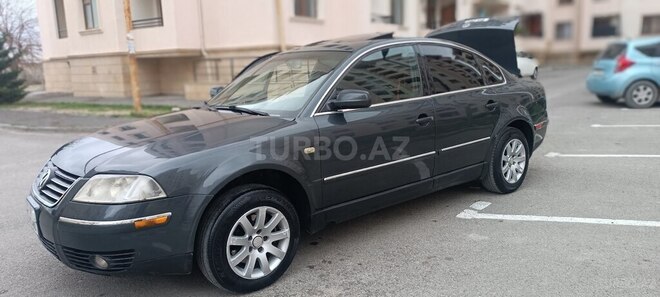 Volkswagen Passat 2001, 285,582 km - 1.8 l - Bakı