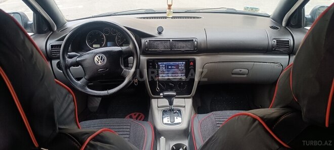 Volkswagen Passat 2001, 285,582 km - 1.8 l - Bakı