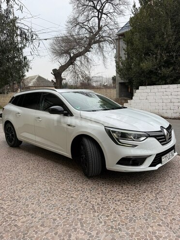 Renault Megane-5