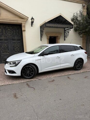 Renault Megane-7