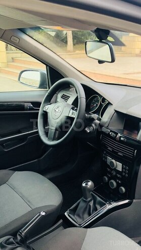Opel Astra 2005, 195,630 km - 1.6 l - Şamaxı