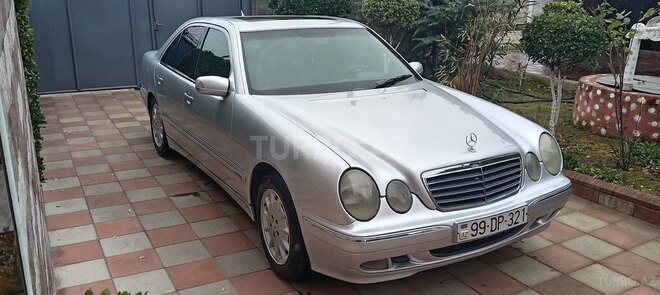 Mercedes E 280 1999, 272,000 km - 2.8 l - Lənkəran