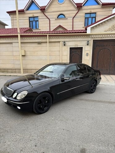 Mercedes E 200 2006, 372,109 km - 2.2 l - Bakı