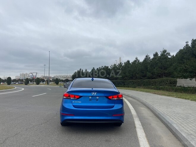 Hyundai Elantra 2017, 110,000 km - 2.0 л - Bakı