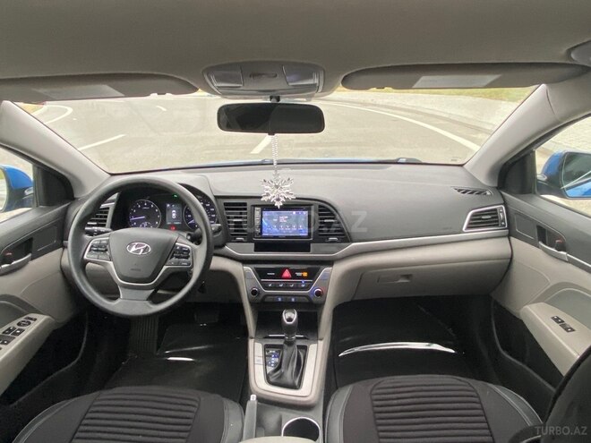 Hyundai Elantra 2017, 110,000 km - 2.0 л - Bakı