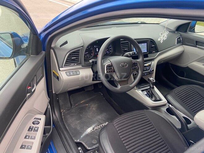 Hyundai Elantra 2017, 110,000 km - 2.0 л - Bakı