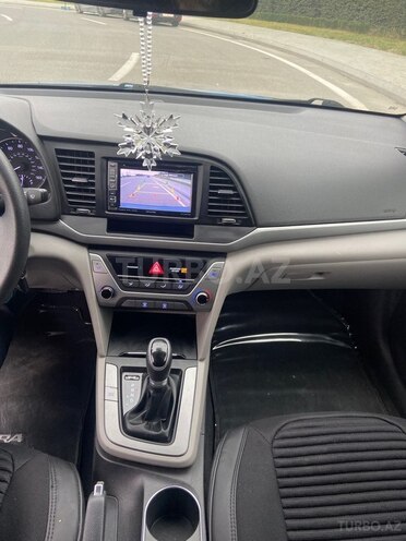 Hyundai Elantra 2017, 110,000 km - 2.0 л - Bakı
