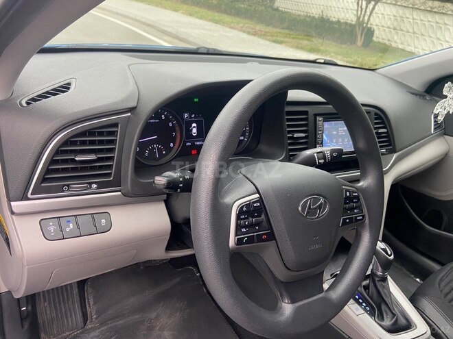 Hyundai Elantra 2017, 110,000 km - 2.0 л - Bakı