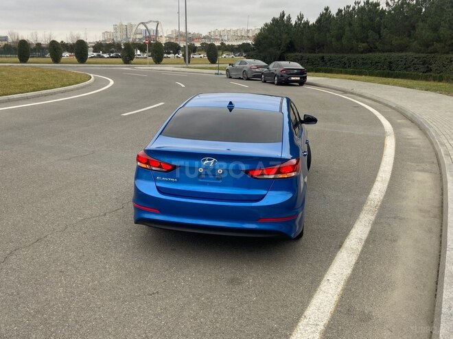 Hyundai Elantra 2017, 110,000 km - 2.0 л - Bakı