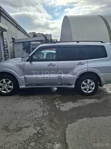 Mitsubishi Pajero 2006, 400,000 km - 2.5 l - Bakı