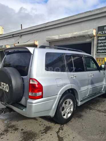 Mitsubishi Pajero 2006, 400,000 km - 2.5 l - Bakı