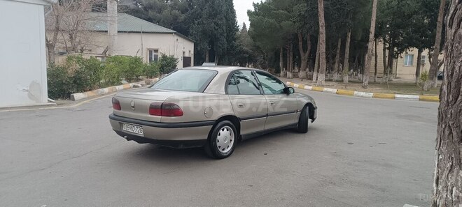 Opel Omega 1997, 419,000 km - 2.0 l - Sumqayıt