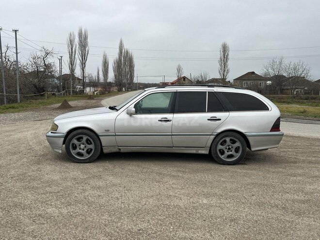 Mercedes C 220 1998, 325,000 km - 2.2 л - Xudat