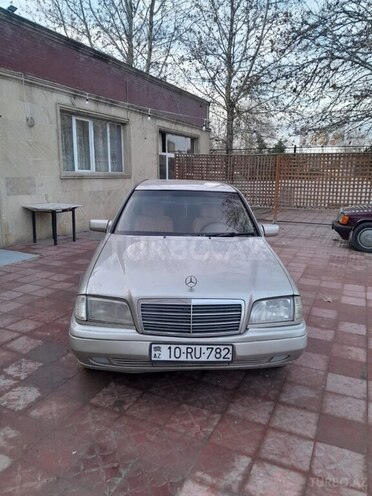 Mercedes C 180 1995, 325,465 km - 1.8 л - Qazax