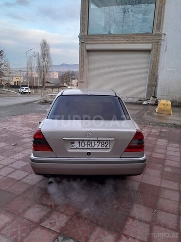 Mercedes C 180 1995, 325,465 km - 1.8 л - Qazax