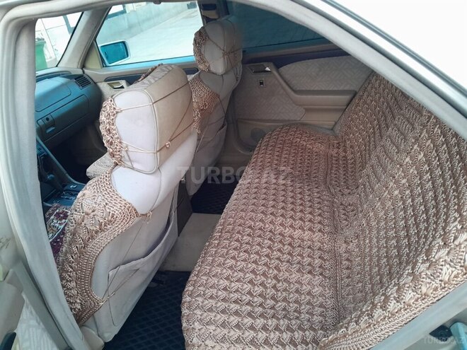Mercedes C 180 1995, 325,465 km - 1.8 л - Qazax