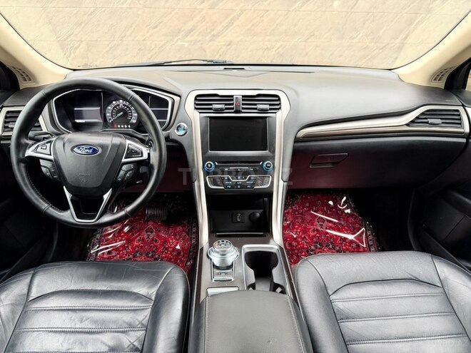 Ford Fusion (North America) 2018, 180,000 km - 1.5 л - Bakı