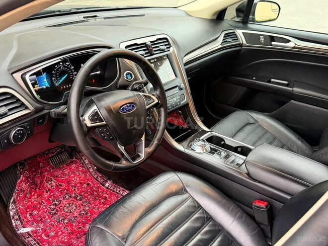 Ford Fusion (North America) 2018, 180,000 km - 1.5 л - Bakı