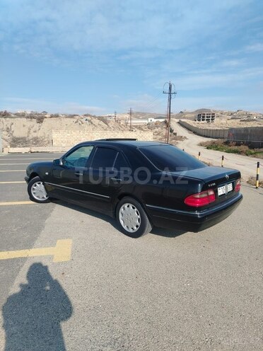 Mercedes E 230 1997, 456,789 km - 2.3 l - Bakı