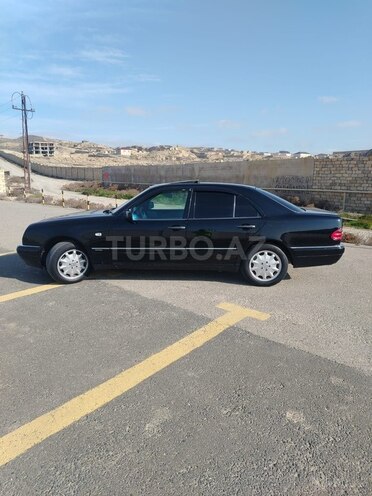 Mercedes E 230 1997, 456,789 km - 2.3 l - Bakı