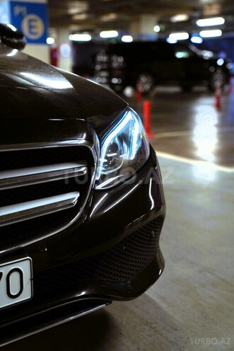 Mercedes E 300 d 2017, 175,000 km - 2.0 l - Bakı