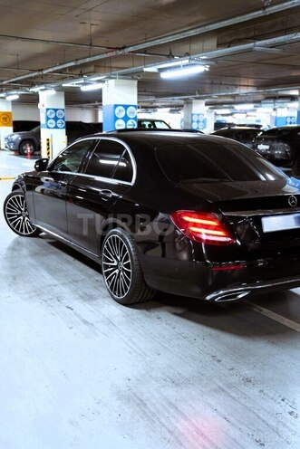 Mercedes E 300 d 2017, 175,000 km - 2.0 l - Bakı