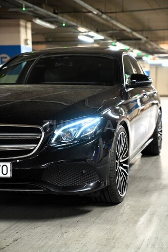 Mercedes E 300 d 2017, 175,000 km - 2.0 l - Bakı