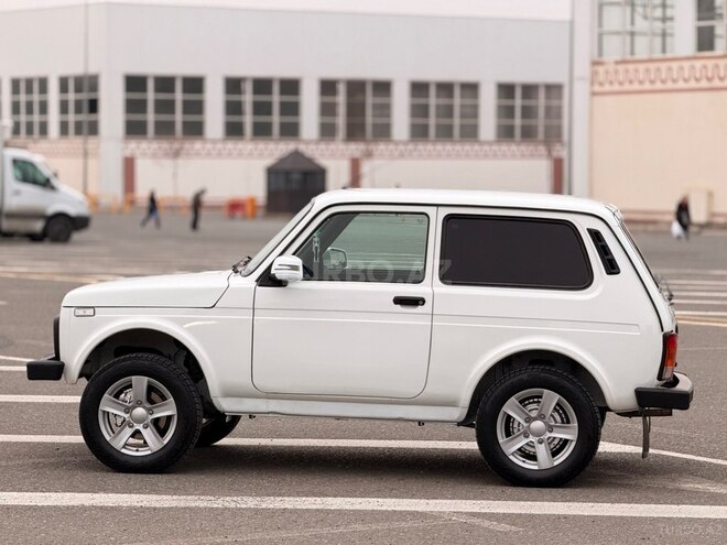 LADA (VAZ) Niva 2021, 99,000 km - 1.7 l - Gəncə