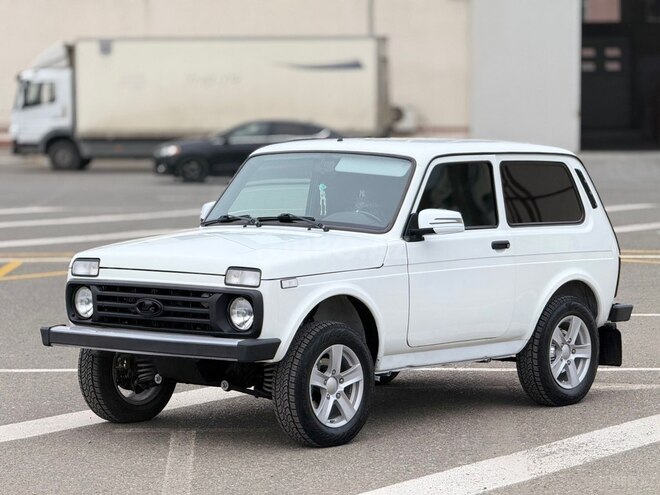 LADA (VAZ) Niva 2021, 99,000 km - 1.7 l - Gəncə