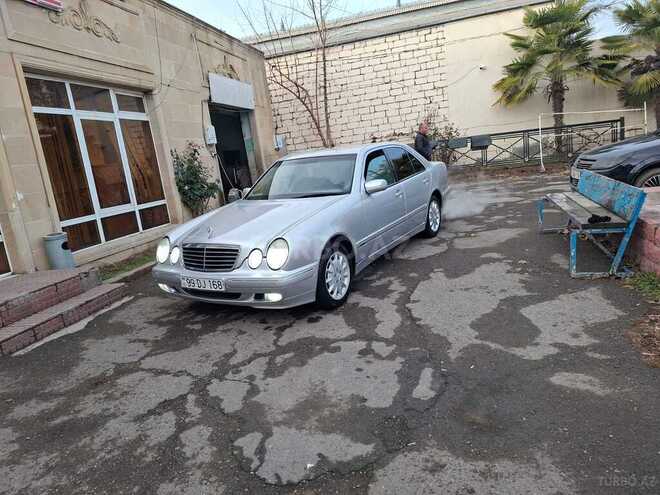 Mercedes E 240 2000, 214,583 km - 2.4 l - Qazax