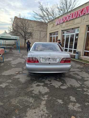 Mercedes E 240 2000, 214,583 km - 2.4 l - Qazax