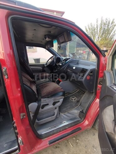 Mercedes Vito 112 2000, 312,535 km - 2.1 л - Füzuli