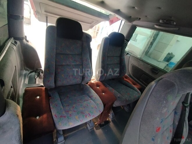 Mercedes Vito 112 2000, 312,535 km - 2.1 л - Füzuli