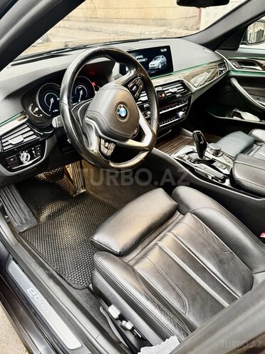 BMW 530e 2018, 73,000 km - 2.0 л - Bakı